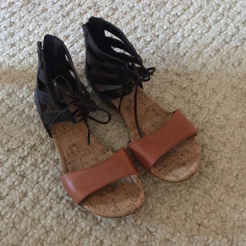 DV Sandals flats